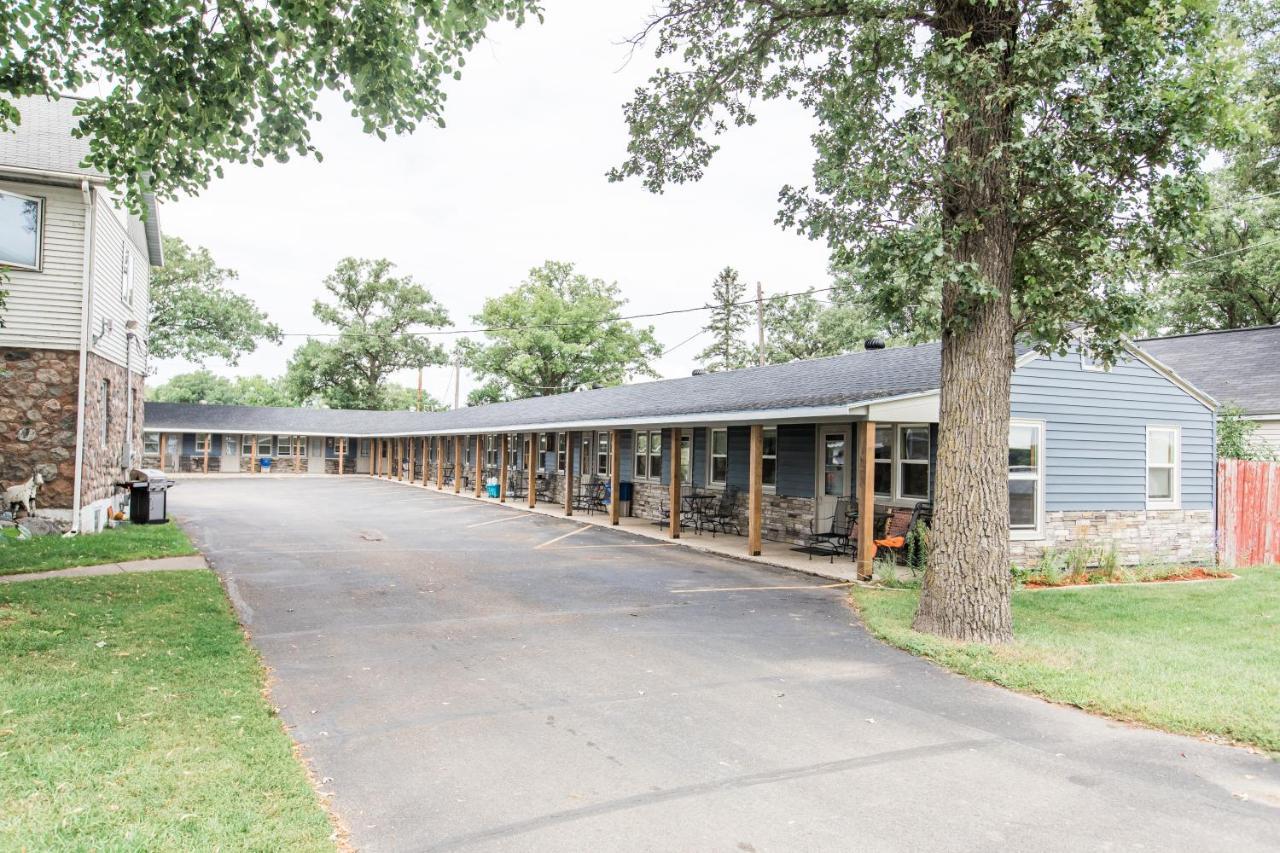 Lakes Inn Detroit Lakes Dış mekan fotoğraf