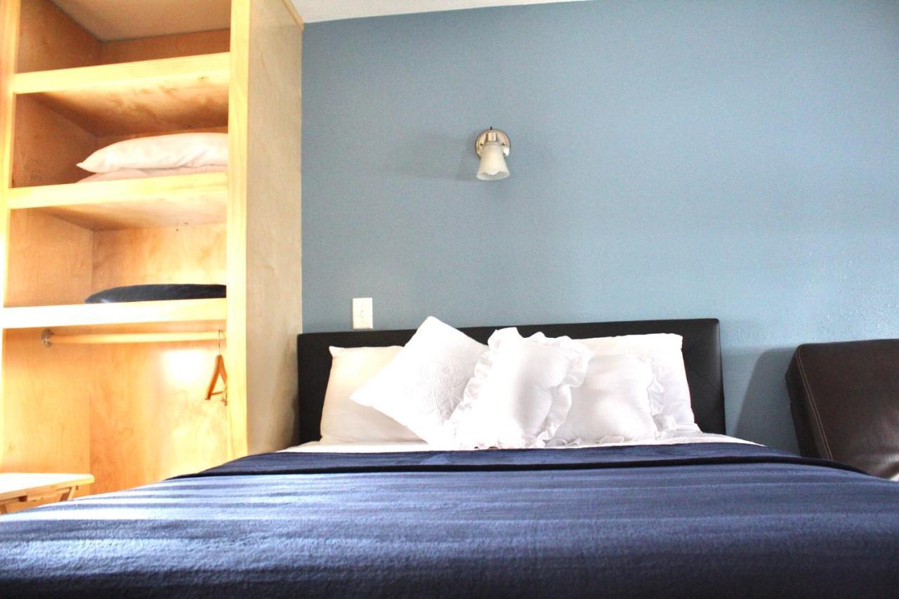 Lakes Inn Detroit Lakes Dış mekan fotoğraf