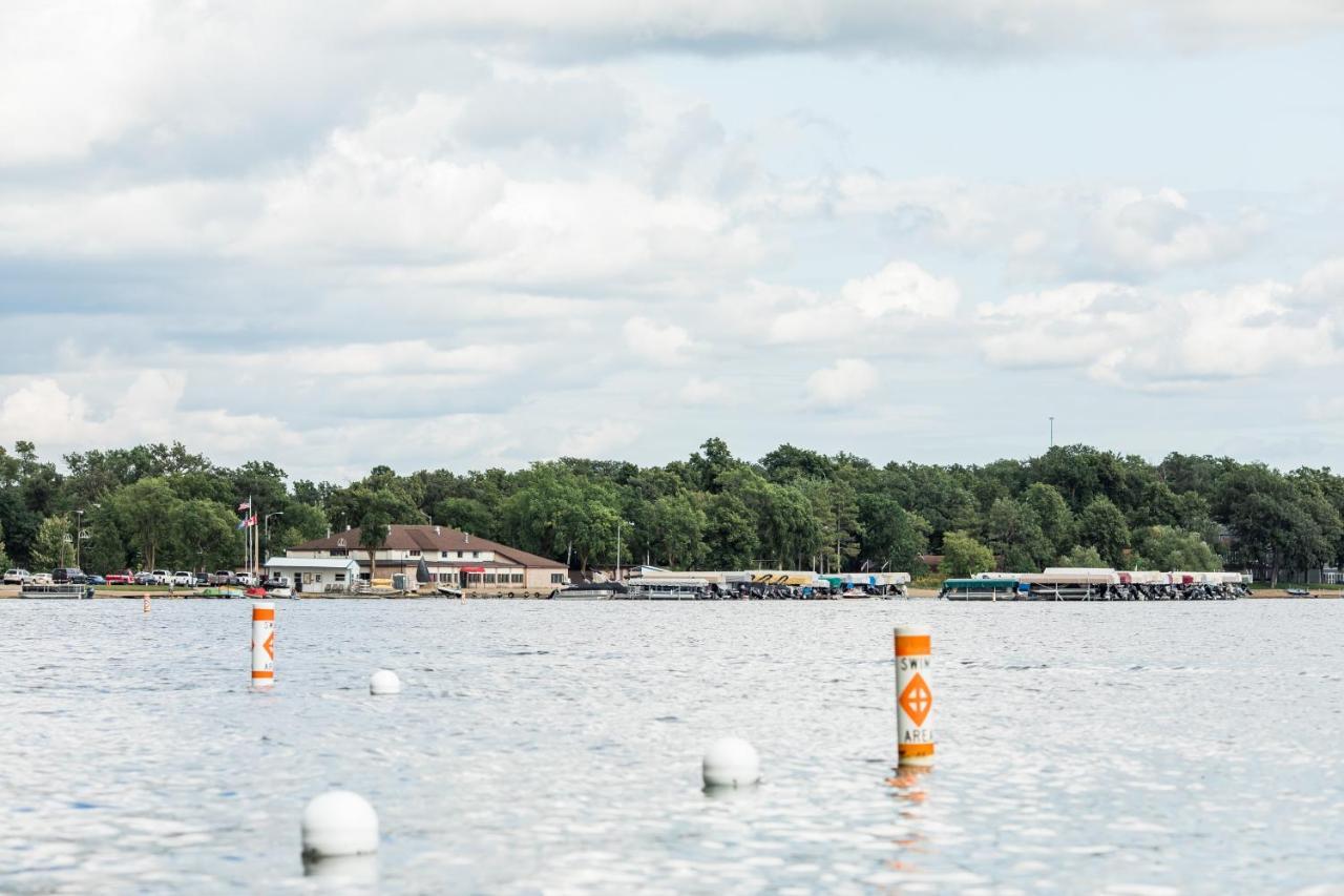 Lakes Inn Detroit Lakes Dış mekan fotoğraf